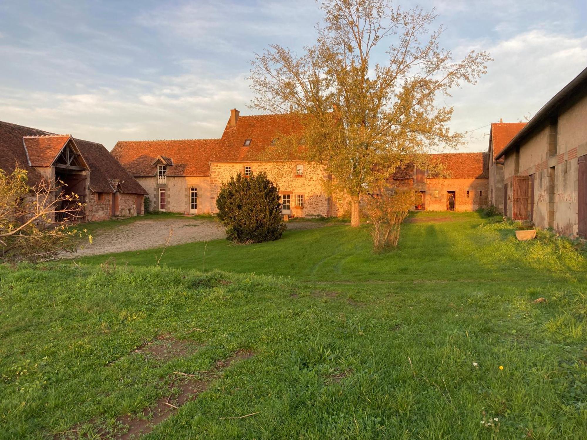 Couzon Domaine Le Sciau Bed & Breakfast エクステリア 写真